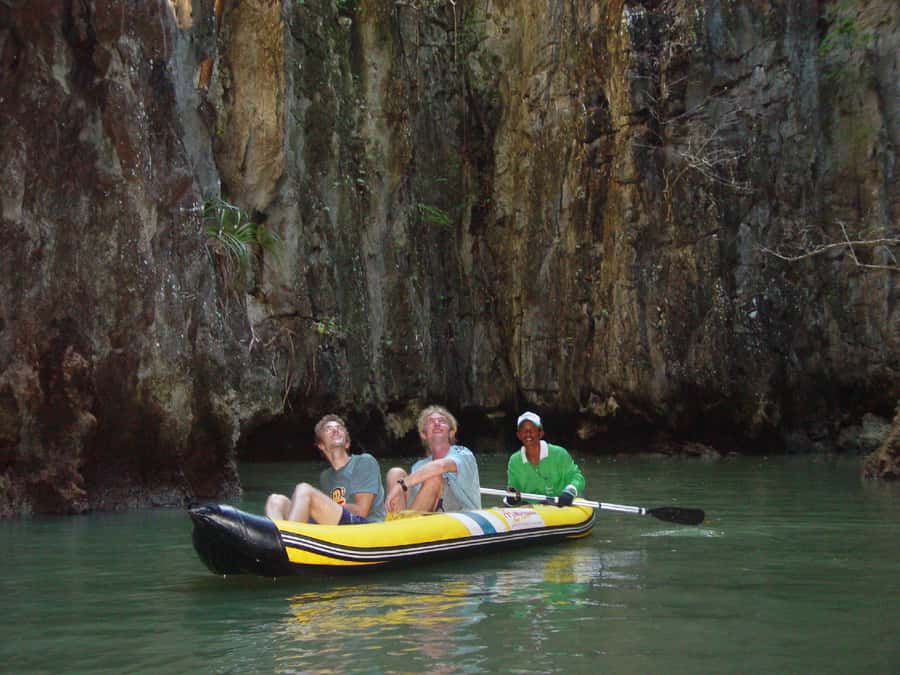 Phang Nga Bay: Longtail Boat Sightseeing Tour - Temple Visit and Monkey-Watching Etiquette