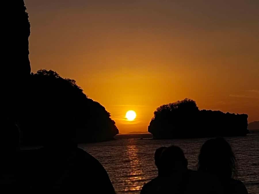 Phi Phi & 4 Islands sunset tour plus bioluminescent plankton - Monkey Beach, Bamboo Island, and Chicken Island: more faces than maps