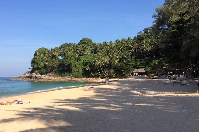 Phi Phi Early Bird Premium Tour by Speed Boat with Lunch - Ko Phi Phi Don: the long stretch where the island breathes