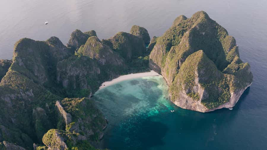 Phi Phi: Exclusive Full Day Longtail Boat to 7 Islands - What to Bring (and What to Skip)