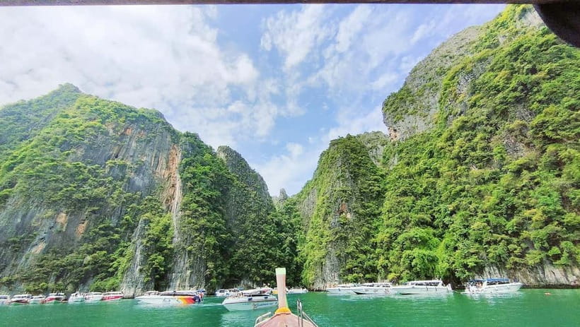 Phi Phi: Half Day Long Tail Boat to Maya Bay - Meeting at McDonald’s Pier (and How to Not Get Stressed)