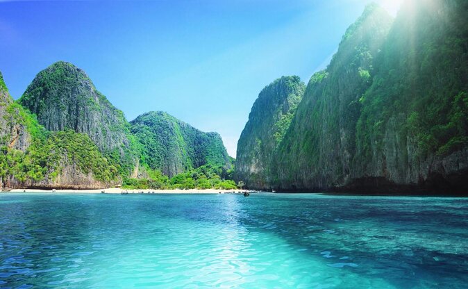 Phi Phi Happy Day Boat Tours - Quick, useful highlights