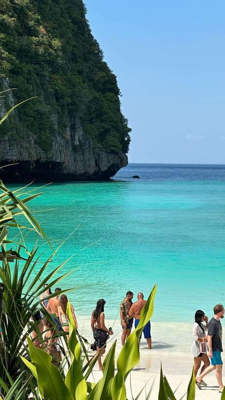phi phi island : Luxury Private Wooden Boat Rental - What to bring (and what the crew won’t allow)