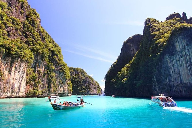Phi Phi Island Tour by Speedboat from Krabi with Lunch (SHA Plus) - Phi Phi Leh lagoon views (Pileh Bay): classic postcard scenery