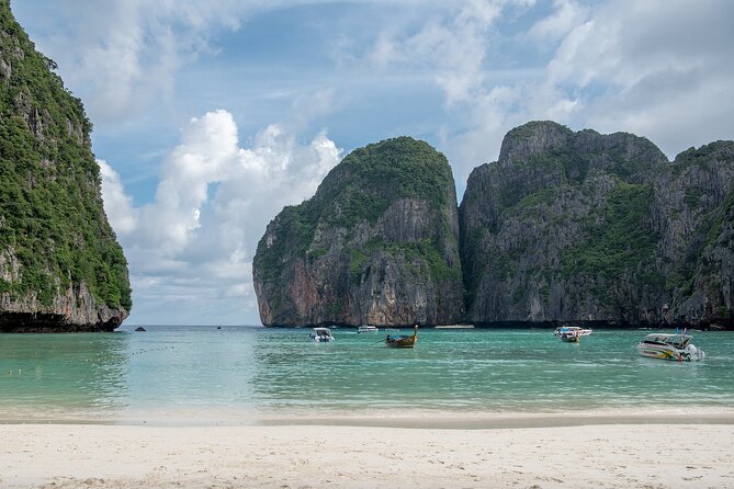 Phi Phi - Khai/Bamboo Islands Tour with Lunch by Speed Catamaran - Phi Phi and Maya Bay in One Long, Well-Planned Day