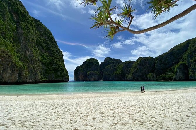 Phi Phi Khai Islands Excursion with Seaview & Lunch by speedboat - Guide Net and the small-group feel on the water