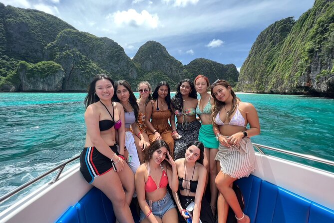 Phi Phi, Maya Bay, Khai Island & Seaview Lunch PREMIUM TRIP - Getting to Rassada Harbor and Old Phuket Town Views