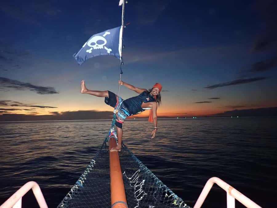 Phi Phi: Pirate Boat with Snorkeling, Kayaking, and Party - Pileh Lagoon: where snorkeling and kayaking fit into real time