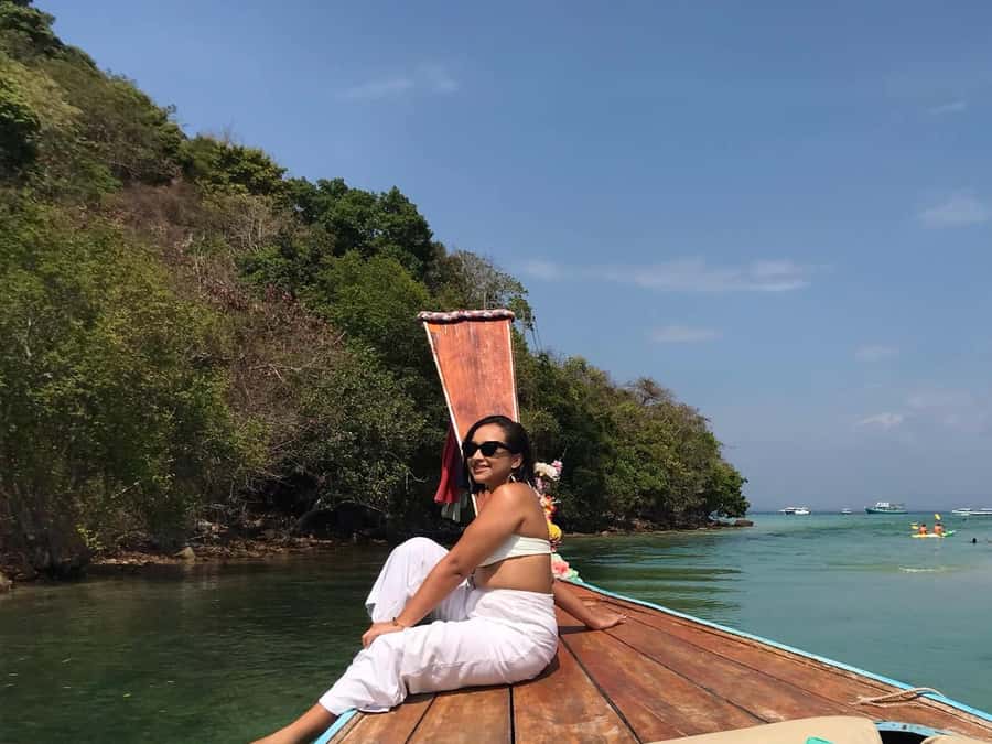Phi Phi: Private Maya Bay Longtail Boat Tour with Snorkeling - Getting to the right place: McDonald’s in Tonsai Bay works, if you’re early