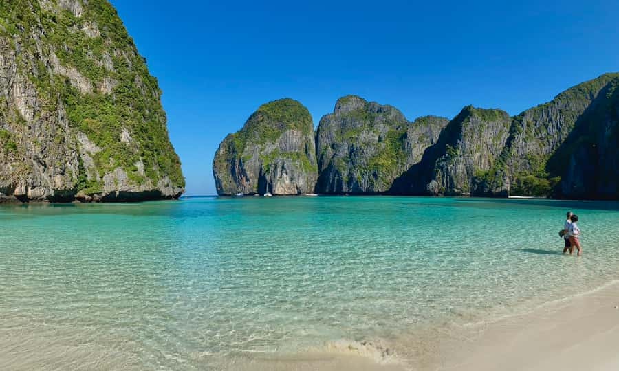 Phi Phi: Sunrise & Beat The Crowds to Maya Bay by Speedboat - Price and value: why $76 can make sense for this specific mix