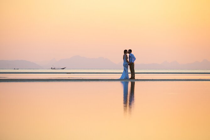 Photographer for wedding in all location of Thailand - Phuket wedding photos that don’t feel like a checklist