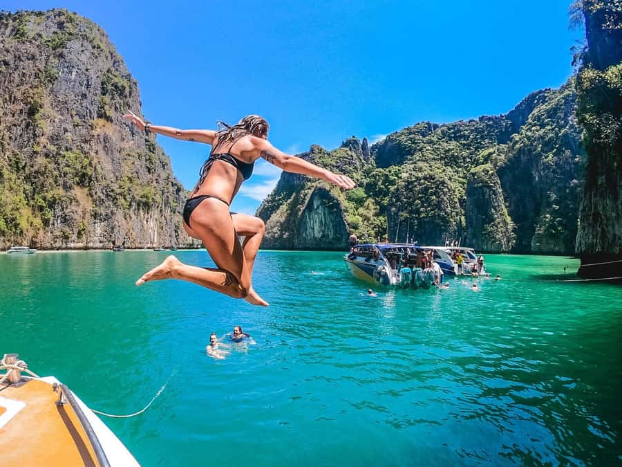 Phuket: 2 Days Itinerary Islands Exclusive Day Tour - Maiton Island sunset cruise: BBQ dinner on the water