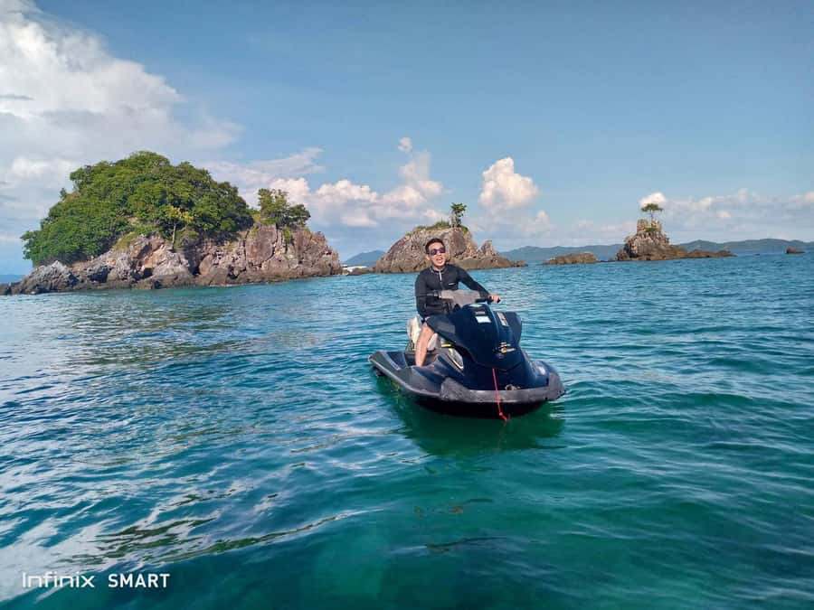 Phuket: 4 Hours Jet Ski Experience Hopping To 6 Islands - Lunch, Snacks, and the In-Water Breaks You’ll Appreciate