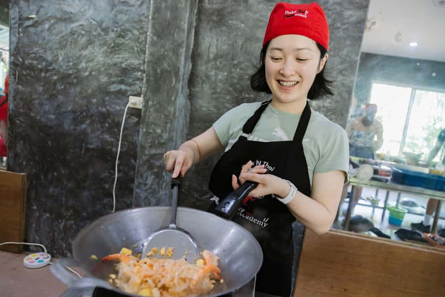 Phuket: Authentic Thai Cooking Class - Choosing Your Dishes: How Picking Four Changes Everything