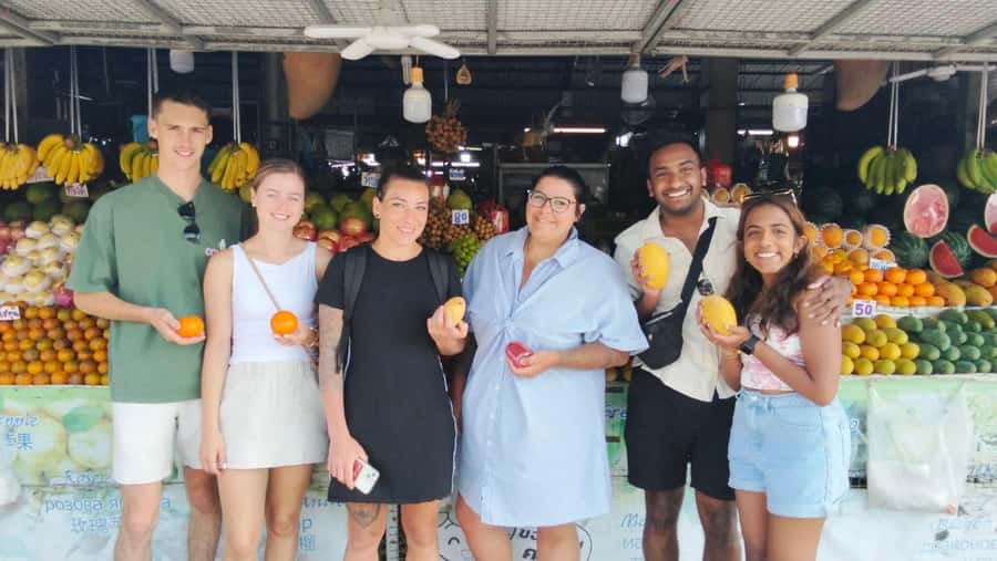 Phuket: Authentic Thai Cooking Class - Eating Together: The Flavor Balancing Moment