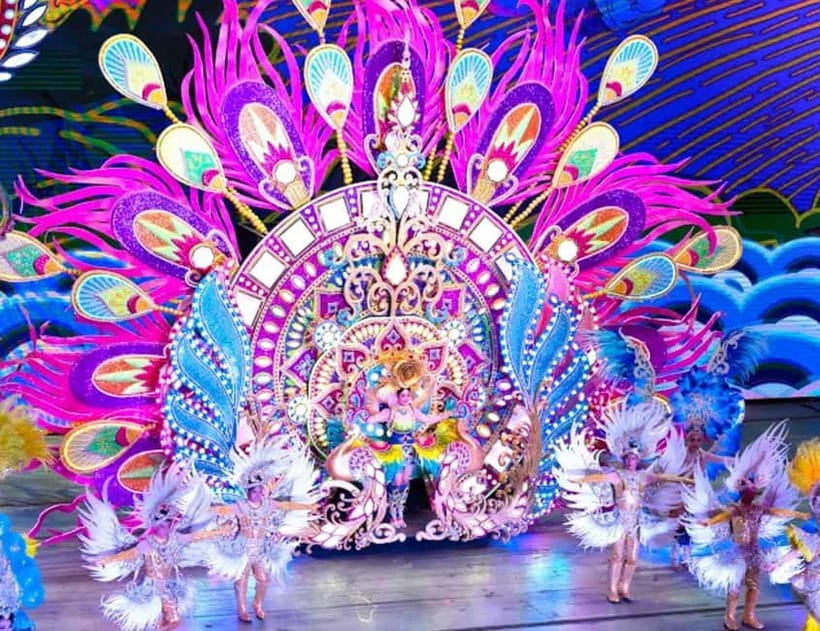 Phuket: Carnival Magic Theme Park and Show Experience - Live performances: magic, acrobatics, and a parade you can plan around