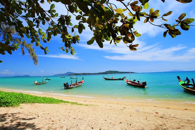 Phuket City Tour: Wat Chalong, Big Buddha and Landmark - Timing on the Clock: What a 5-Hour Tour Really Means