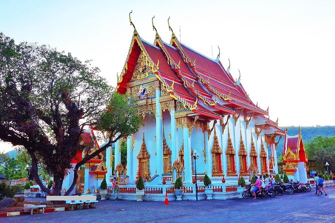 Phuket City Tour - The seaside photo run: Karon Viewpoint, Nai Harn, and Promthep Cape