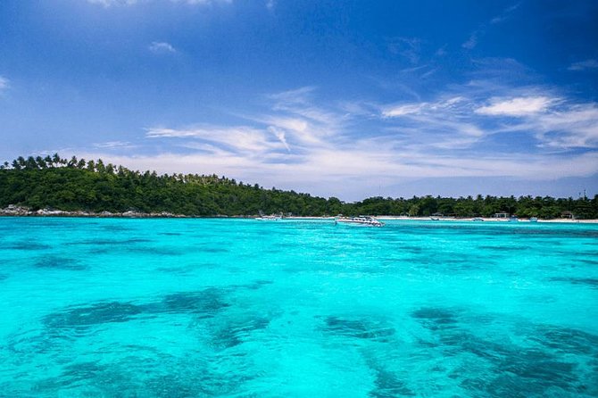 Phuket Dolphin Quest: Racha & Maiton Island Expedition - Snorkeling quality: clear water is the star, so act like it