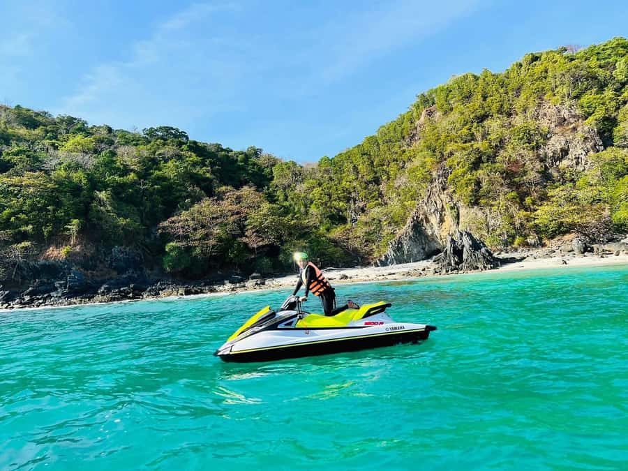 Phuket: E-jetski and water sports patong for rent and tour - Pricing that fits: solo vs two riders in 30 and 60 minutes