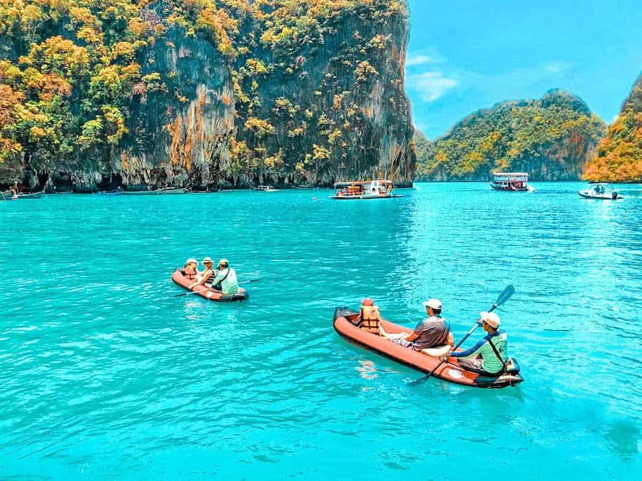 Phuket: Early Speedboat to Phi Phi, Bamboo, Snorkel & Lunch - Phi Phi Don and Monkey Beach: part nature, part island vibe