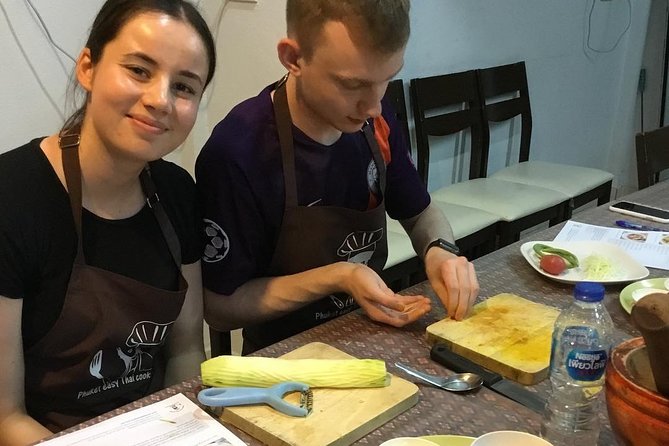 Phuket Easy Thai Cooking Class and Market Tour - Who This Cooking Class Suits Best in Phuket