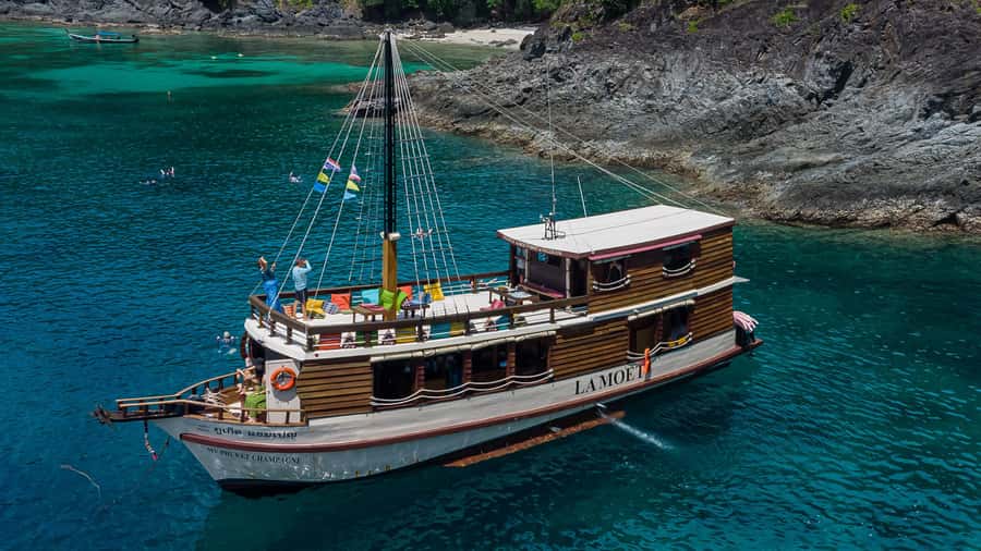 Phuket: Escape the crowds on relaxing boat (Snorkelling) - Rawai Beach cruise time: scenic views without rushing