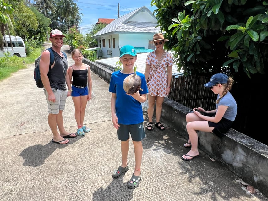 Phuket foodie tour+ Thai cooking class + Local food tasting - Local market ingredients: where your cooking starts