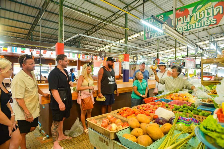 Phuket: Half Day Thai Cooking Experience with Market Tour - How the 4-hour Phuket cooking class works with hotel pickup