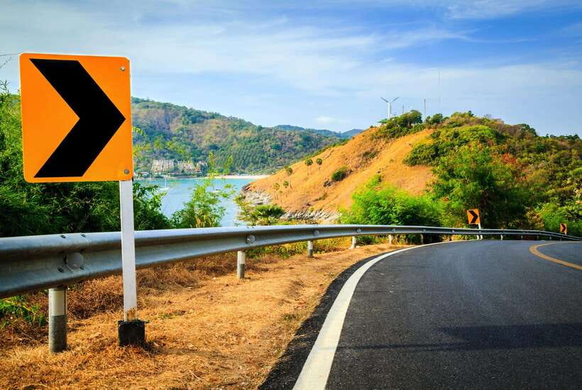 Phuket: Half-Day Viewpoint, Big Buddha and Wat Chalong Tour - Guide quality: when it makes or breaks the day