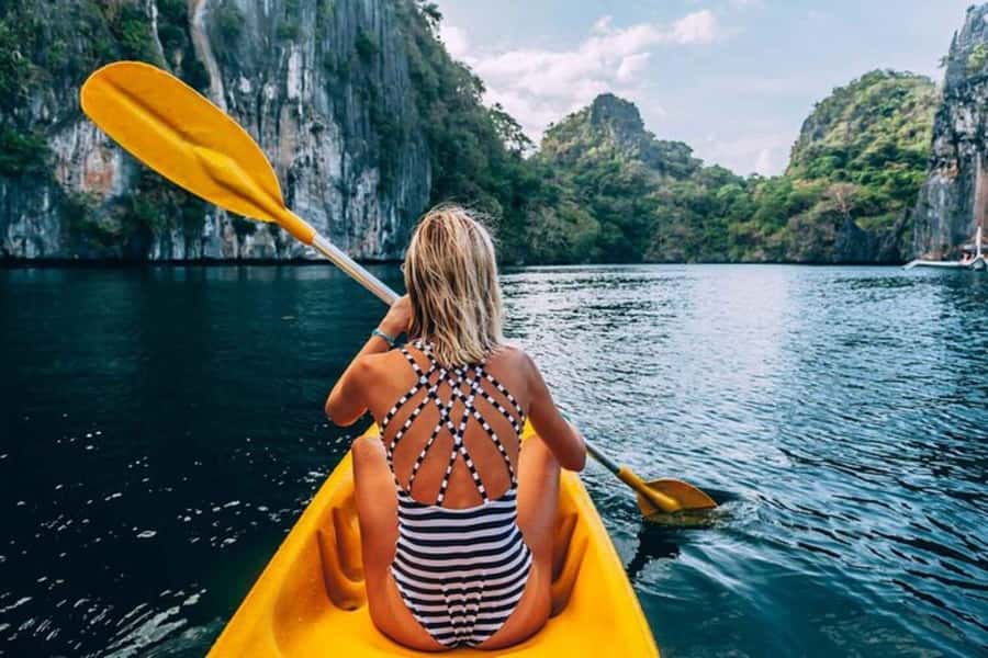 Phuket: James Bond 5 Islands Speedboat Tour with Lunch - James Bond Island and Khao Phing Kan: photo stops versus the limestone reality
