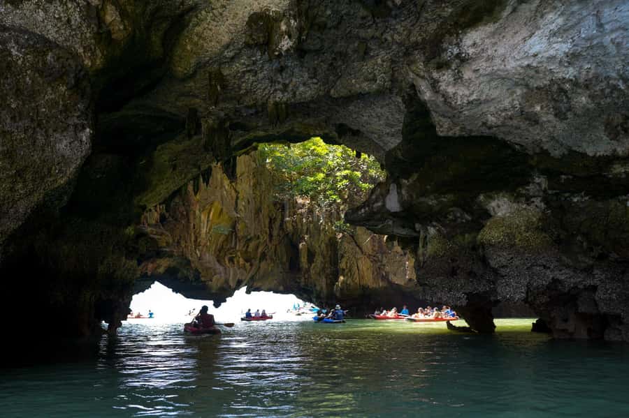 Phuket: James Bond Day Tour and Canoeing by Big Boat - Ao Po Pier break: your buffer before the islands