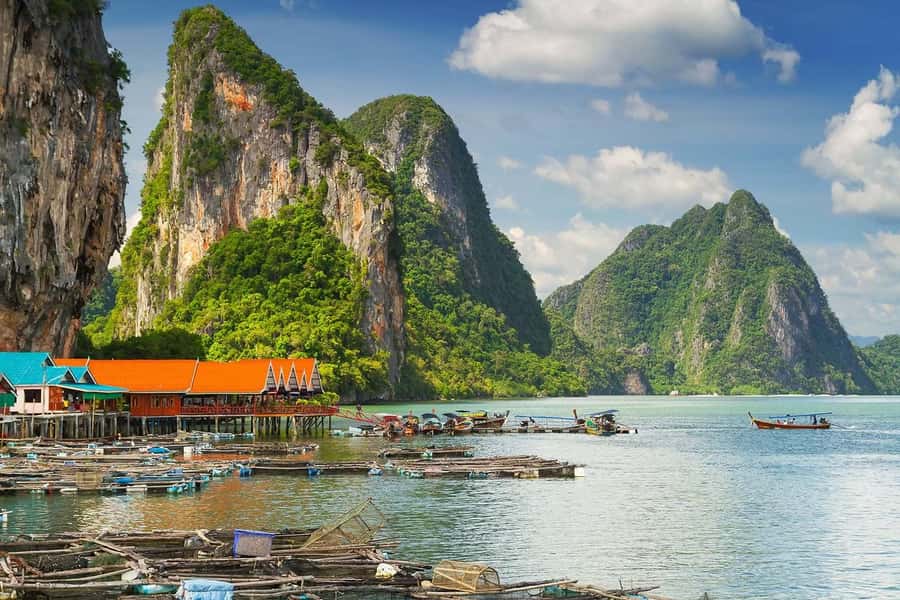 Phuket: James Bond Island by Speedboat w/ Canoeing & Lunch - Panyee Island floating village lunch: good food, lots of boats