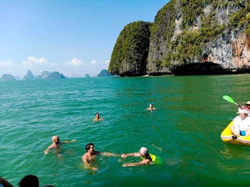 Phuket: James Bond Island Sea Canoe with lunch by Big Boat - James Bond Island: photos, lunch break, and a quick browse