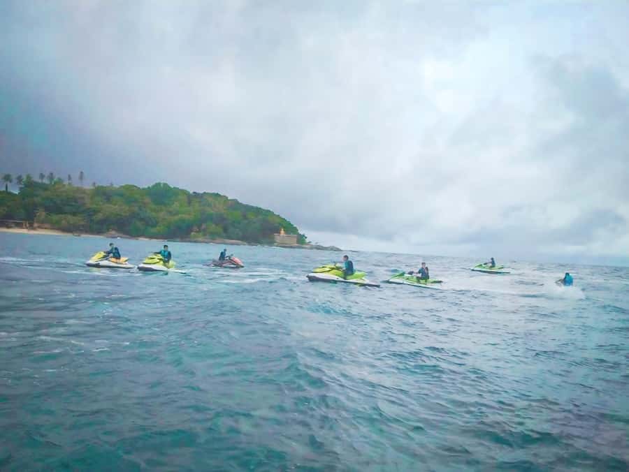 Phuket: Jet Ski Tour Patong Beach with 9 Check-in Points - Who should book this jet ski tour