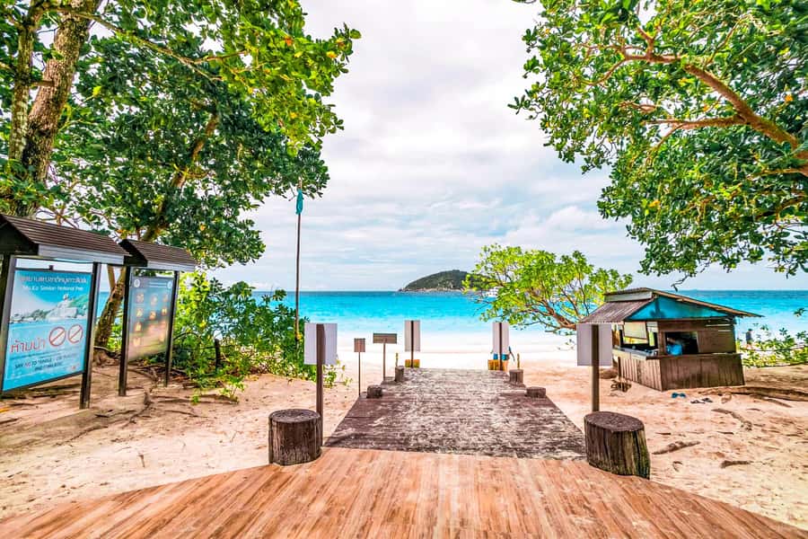 Phuket/Khao Lak: Similan Islands Speedboat Tour with Lunch - Snorkeling Stop One: Bangu Island Or Island No. 9 And Coral Bay