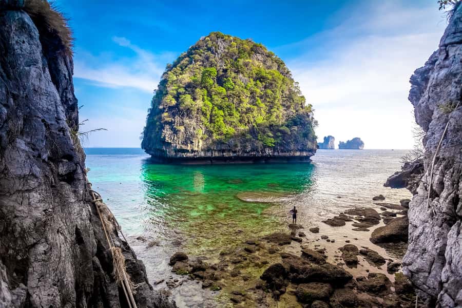 Phuket/Khao Lak: Snorkeling Trip to Phi Phi & Bamboo Islands - Bamboo Island: longer beach time and an easy finish