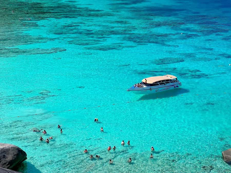 Phuket/Khaolak:Similan Islands Day Trip With Snorkeling Tour - White-sand beach time at Khoe Bay / Donald Duck Bay
