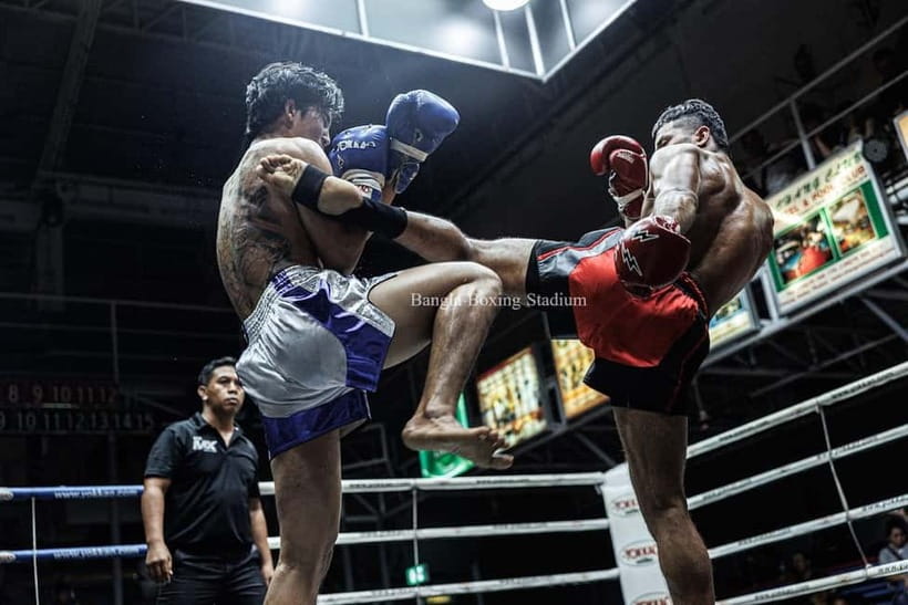 Phuket: Live Muay Thai at Bangla Boxing Stadium with T-Shirt - The fights: how to enjoy 8 competitions without needing a rulebook