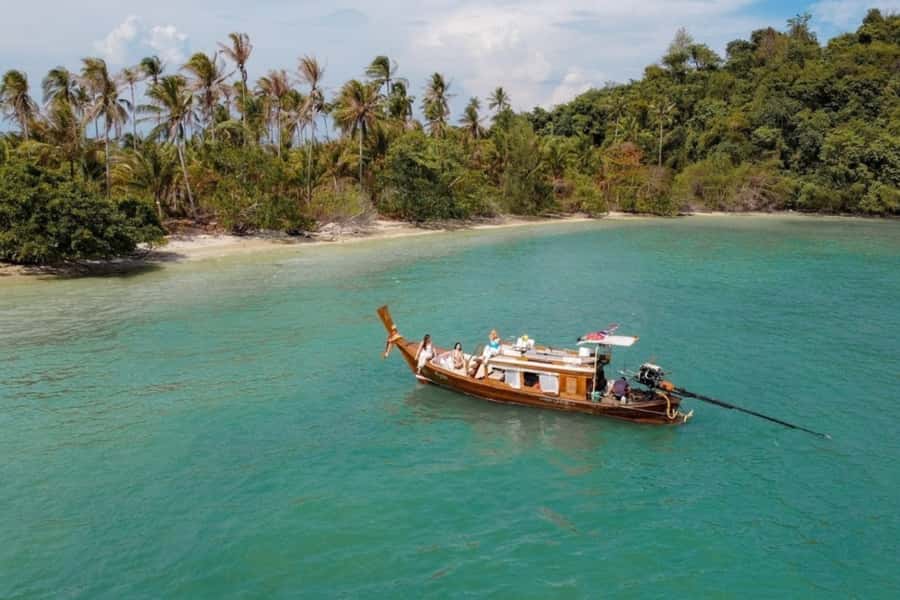Phuket: Luxury Private Longtail Boat Islands Discovery Tour - Quick hits before you book