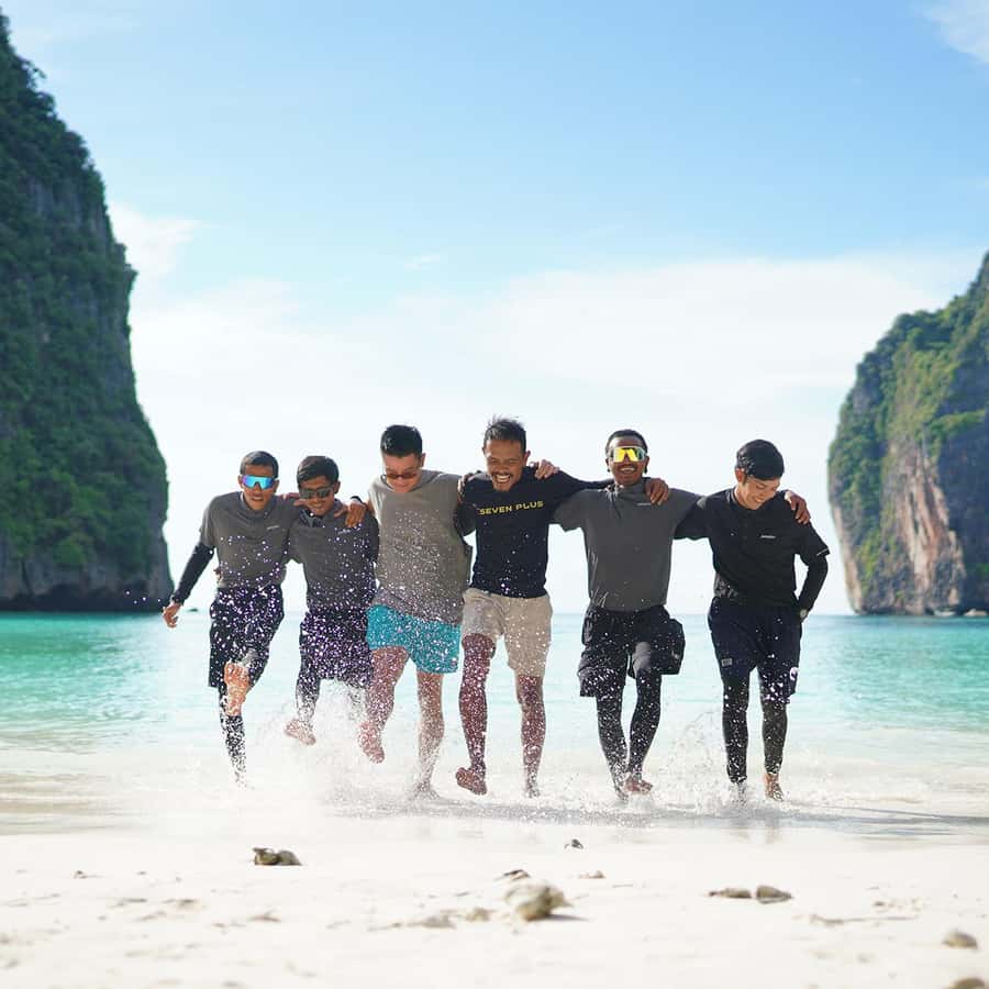 Phuket: Maya, Phi Phi, and Maiton Island by Luxury Yacht - A luxury catamaran day from Phuket: how Moonlight changes the feel
