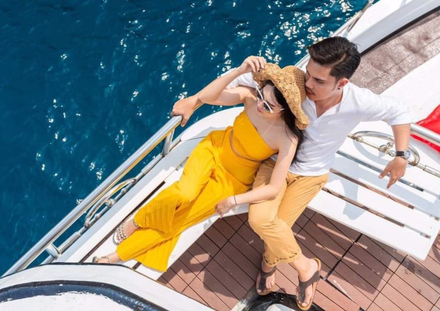 Phuket: Melody Sunset Dinner Cruise - The actual experience: what the hours feel like