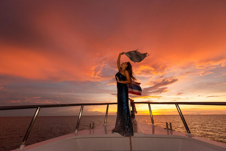 Phuket: Melody Sunset Dinner Cruise - Getting to Ao Chalong and finding your pickup zone