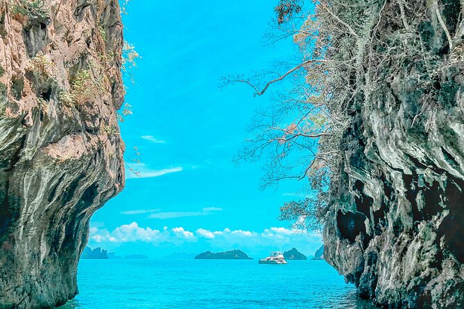 Phuket: Phang Nga Bay Bioluminescent Plankton and Sea Canoes tour - Canoes, Caves, and the Bioluminescent Plankton Moment