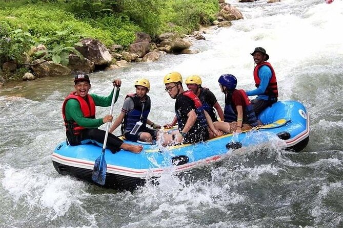 Phuket-Phang Nga: White Water Rafting 7 km.-Zipline-ATV-Lunch - Stop at the Buddha Temple Cave: a quick culture pause before the adrenaline