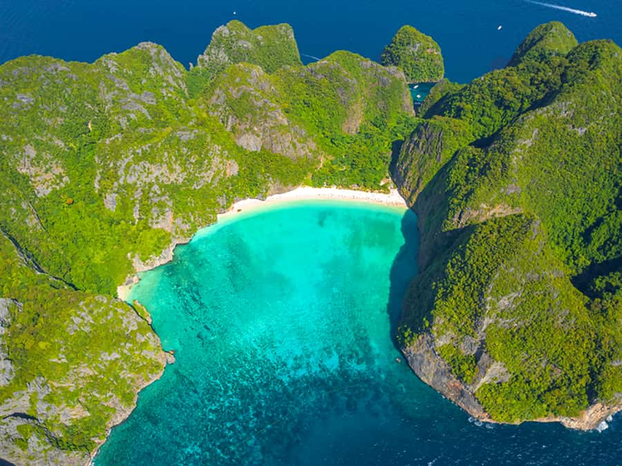 Phuket: Phi Phi & Bamboo Island Day Trip with Buffet Lunch - Pileh Lagoon: the swim you’ll remember