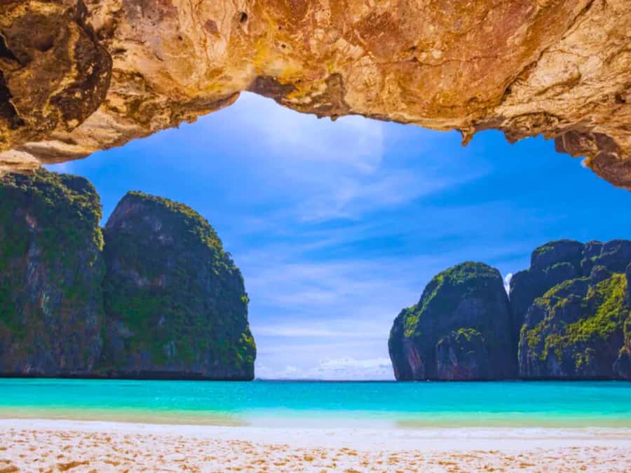 Phuket: Phi Phi & Bamboo Island Day Trip with Buffet Lunch - Maya Bay and The Beach: iconic sand, limited time