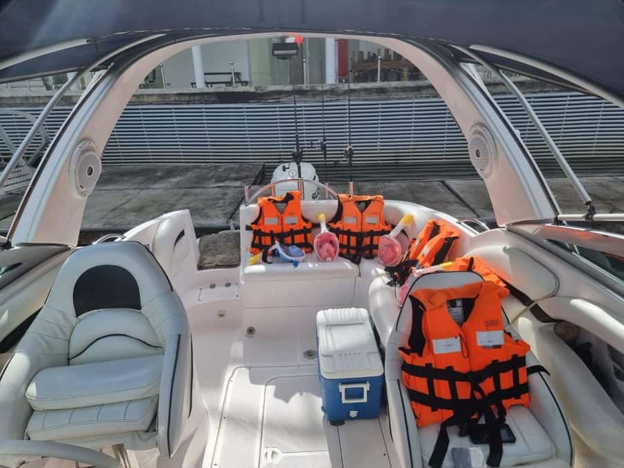 Phuket: Phi Phi & Kai Island Private Speed Boat Tour - Hotel pickup, pier tea/coffee, and the 8-hour rhythm