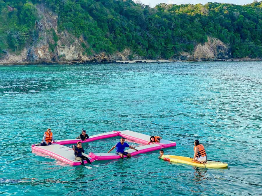 Phuket: Phi Phi Khai or Maiton Island by Speedboat/Catamaran - Pileh Lagoon: snorkeling at one of the best inlets