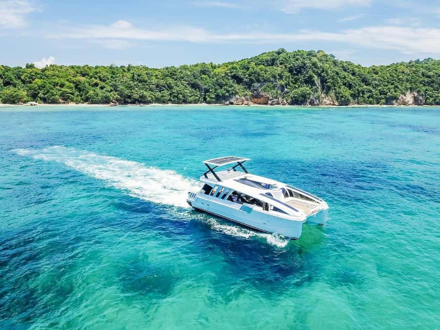 Phuket: Phi Phi & Maithon Island Day Trip by Power Catamaran - Getting to the pier on Phuket mainland: pickup and the Visit Panwa Pier start